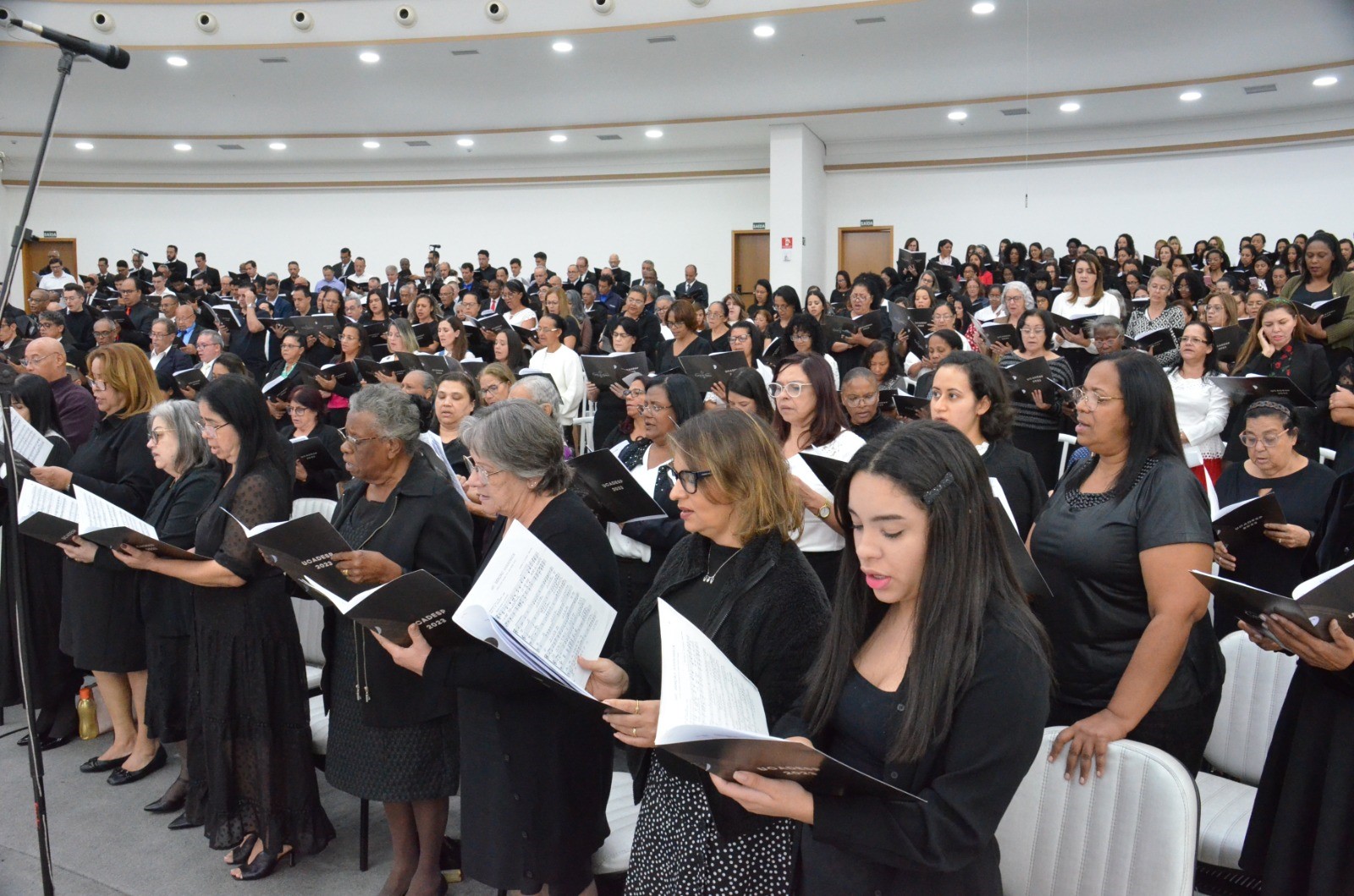 UCADESP movimenta maestros e coristas no Templo-novo da AD Belém