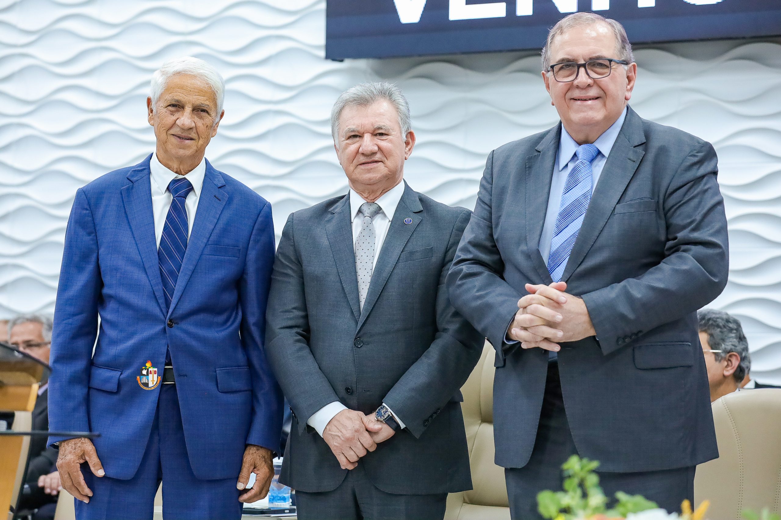 Pr. Adeli Geraldo substitui Pr. Veiga em Indianópolis