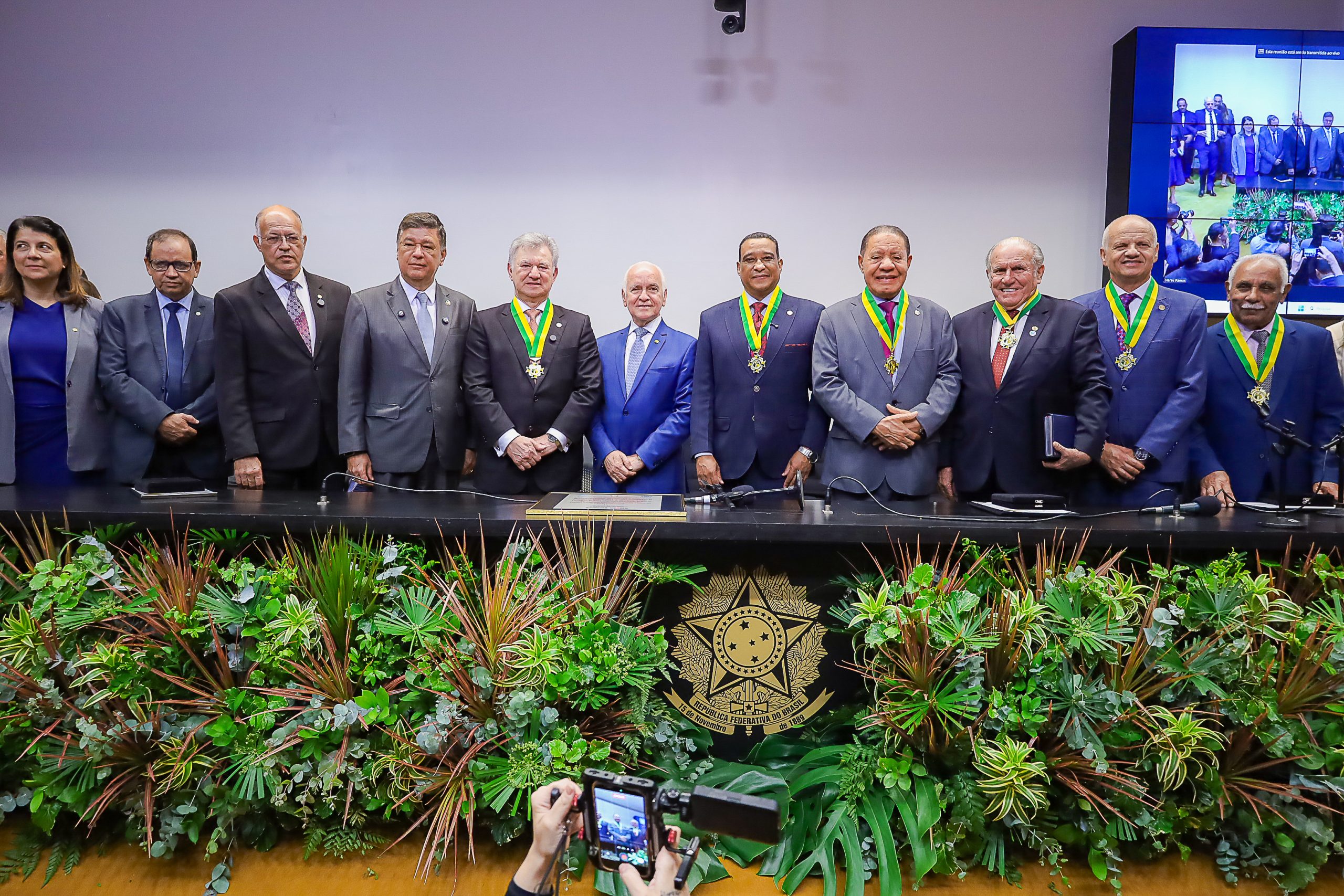Sessão Solene no Senado Federal homenageia AD no Brasil pelos 115 anos de fundação